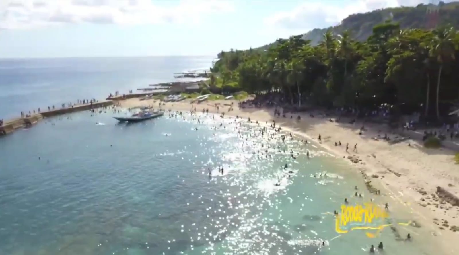 Galeri Pantai Hunimua Liang, Keindahan Kristal di Timur Nusantara