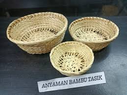 Keranjang Anyaman Mini – Souvenir & Kemasan Serbaguna dari Bambu Asli Tasik