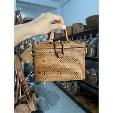 Tas Ketak Kerawang – Oleh-Oleh Khas Lombok NTB