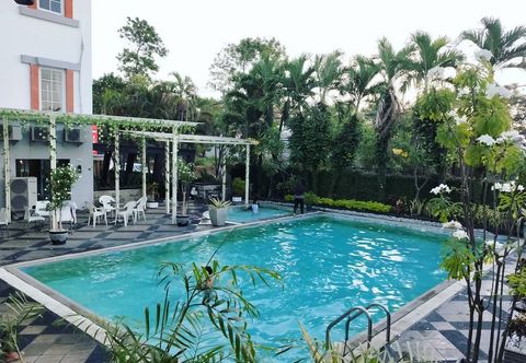 Country Heritage Resort Hotel Surabaya