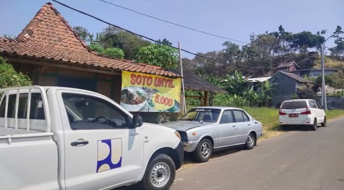 Galeri Hangatnya Kopi Kletak Gula Jawa di Tengah Sawah: Temukan Cita Rasa Otentik di Warung Mba Nurhayati, 
