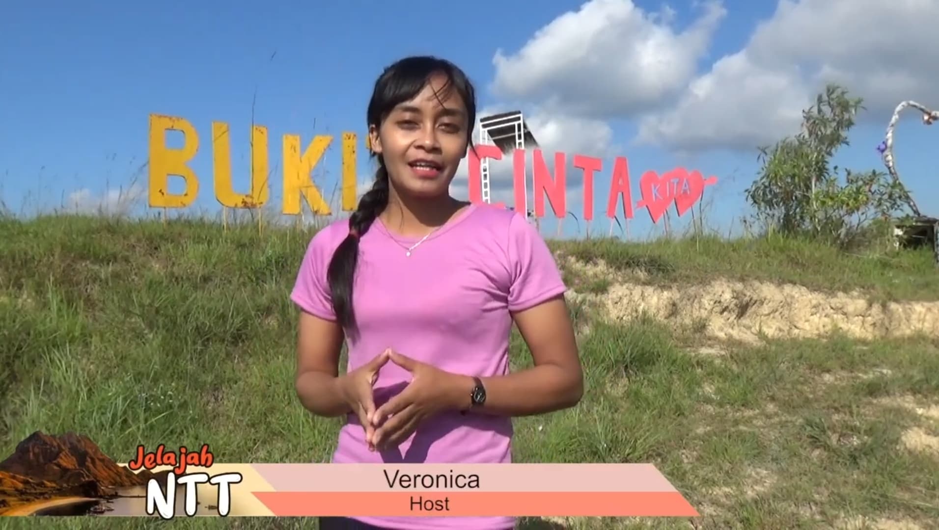 Bukit Cinta Oenali: Menyusuri Romantisme Alam di Atas Negeri Awan – Timor Tengah Selatan, NTT