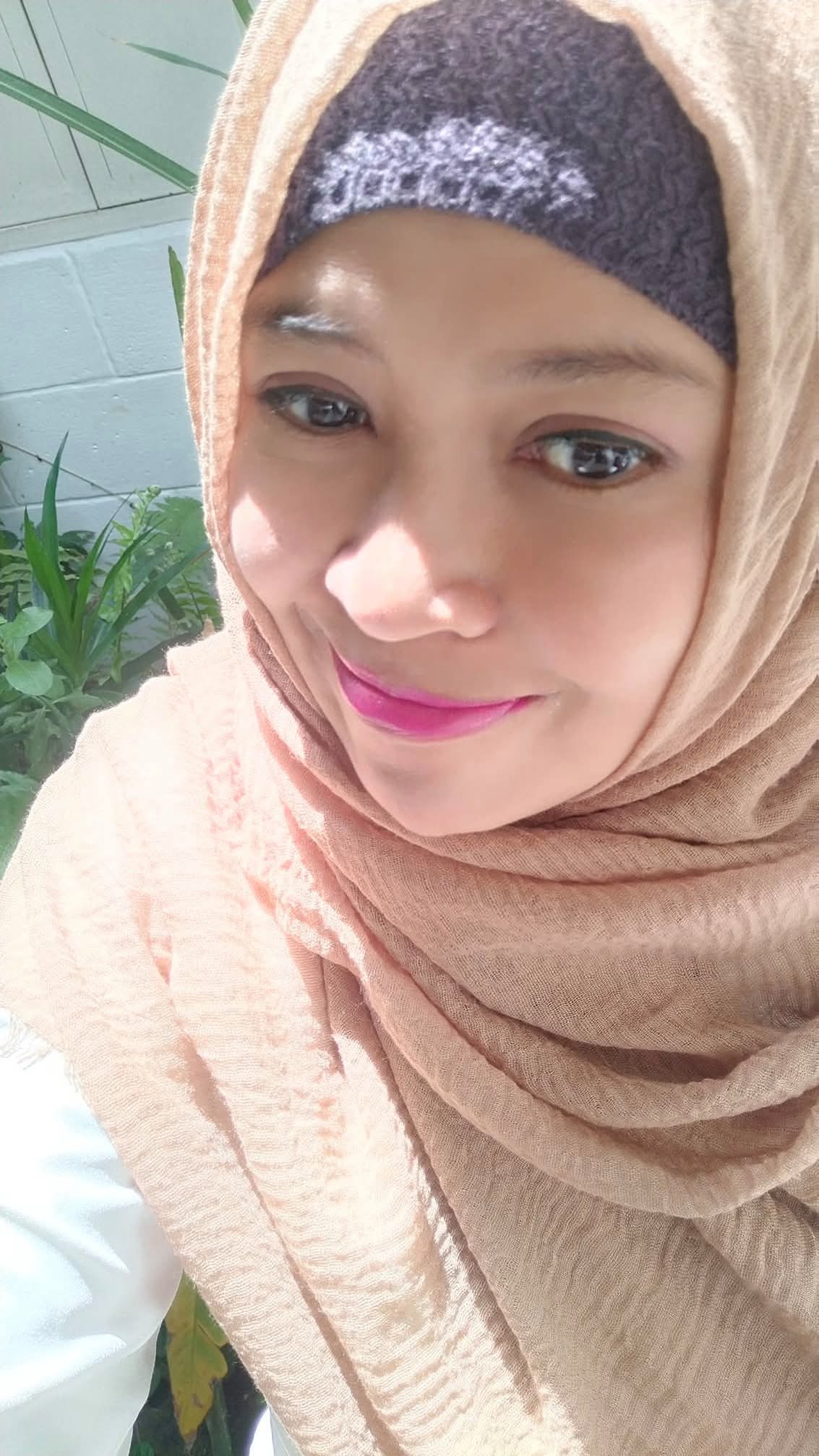 Sosok Nurhayati: Perempuan Multitalenta dari Kota Batu Malang