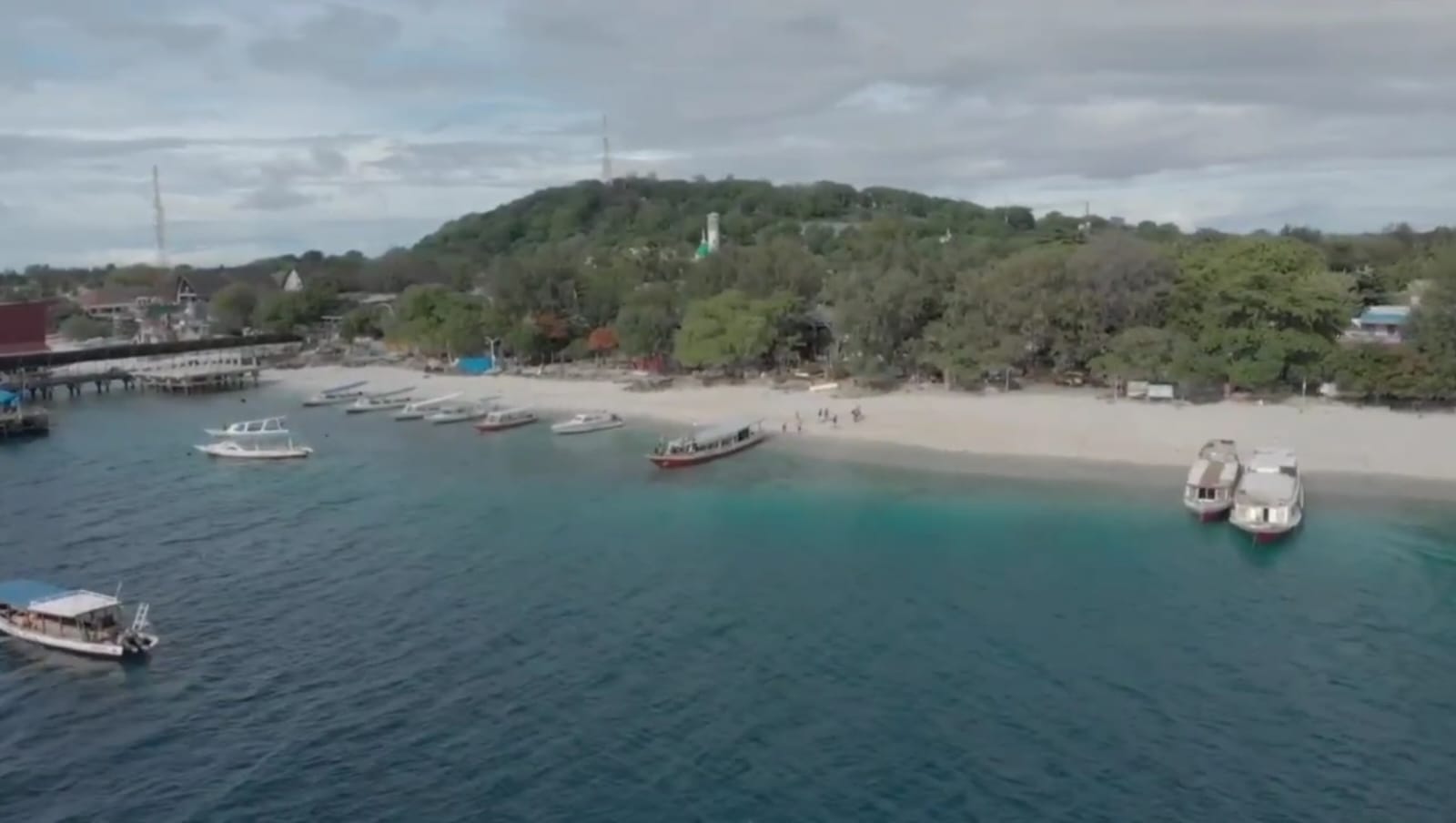 Galeri Gili Trawangan: Surga Tropis di NTB yang Tak Pernah Tidur