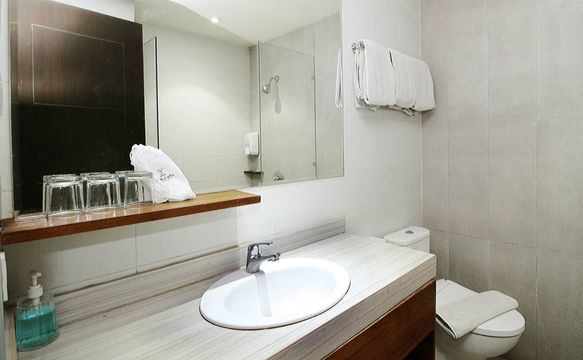 Galeri Nite & Day Surabaya - Kedungdoro Surabaya