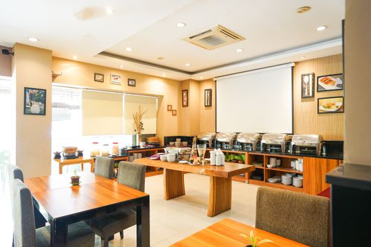 Galeri Prime Royal Boutique Hotel Surabaya