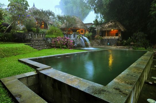 Galeri Kampung Sampireun Resort & Sp