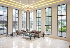 Galeri Country Heritage Resort Hotel Surabaya